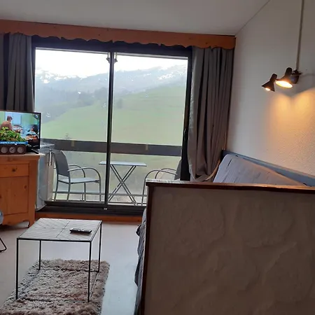 Apartment Pegase 18 08 Etage Eleve Balcon Sud Vue Pistes *