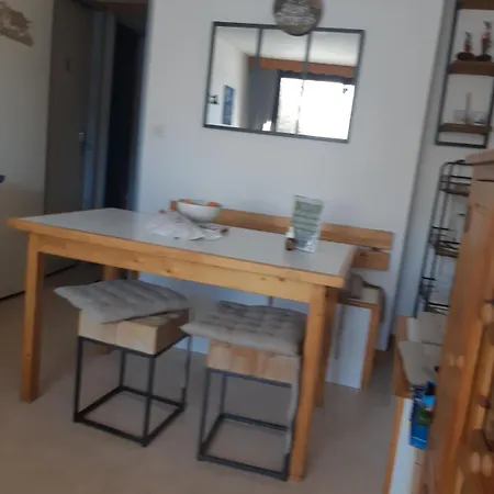 Pegase 18 08 Etage Eleve Balcon Sud Vue Pistes 维拉伦贝特